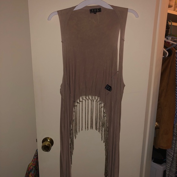 tassel vest - Picture 1 of 6